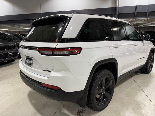 new 2025 Jeep Grand Cherokee car, priced at $49,315