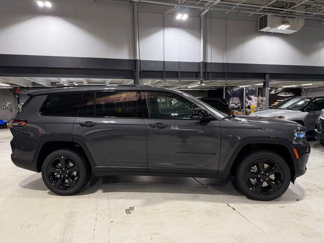 new 2025 Jeep Grand Cherokee L car, priced at $45,014