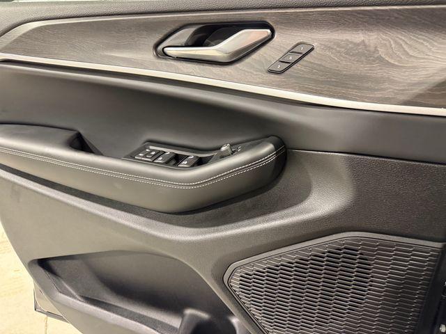 new 2025 Jeep Grand Cherokee car, priced at $52,335