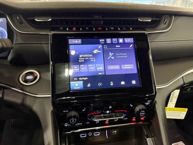 new 2025 Jeep Grand Cherokee car, priced at $44,170