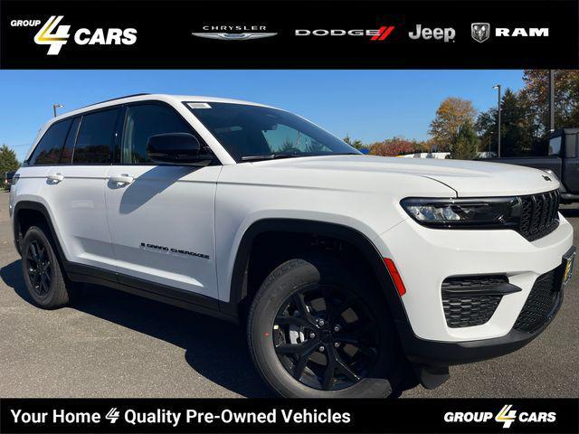 new 2025 Jeep Grand Cherokee car, priced at $43,385