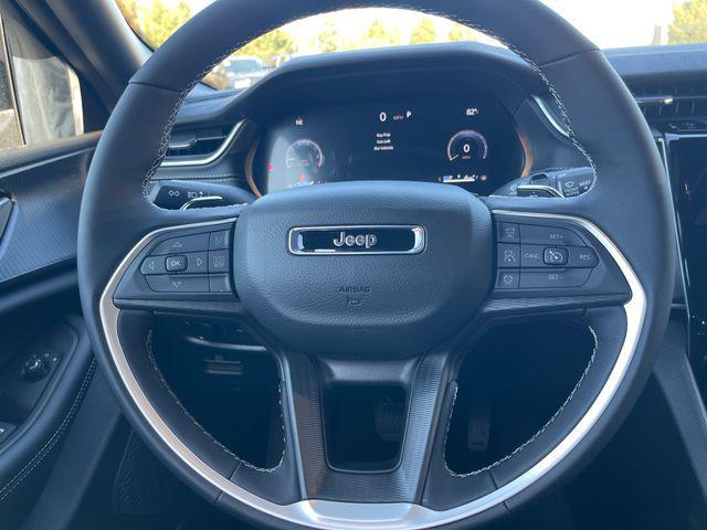 new 2025 Jeep Grand Cherokee car, priced at $43,385