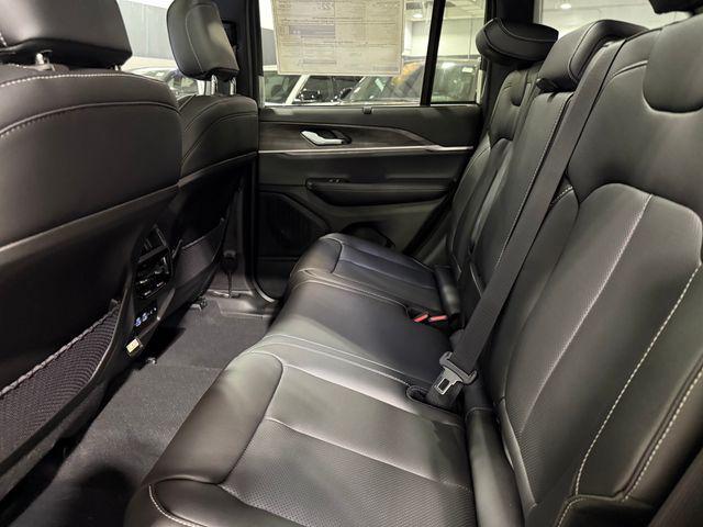 new 2025 Jeep Grand Cherokee car, priced at $52,240