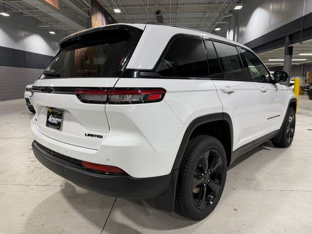 new 2025 Jeep Grand Cherokee car, priced at $51,740