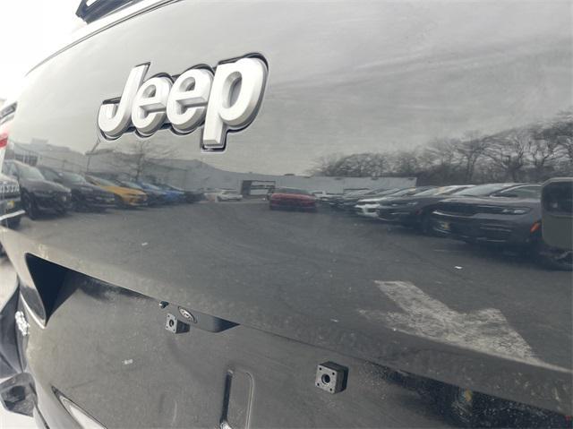 new 2024 Jeep Grand Cherokee L car, priced at $77,525