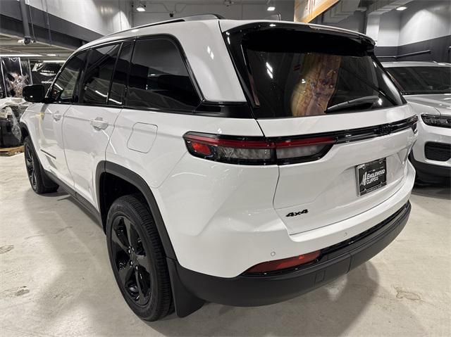 new 2025 Jeep Grand Cherokee car, priced at $46,505