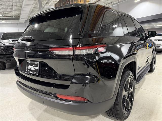 new 2025 Jeep Grand Cherokee car, priced at $52,330