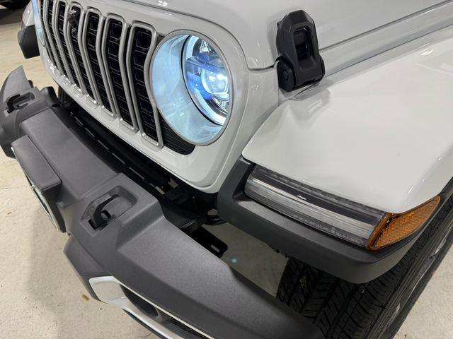 new 2025 Jeep Wrangler car, priced at $53,145