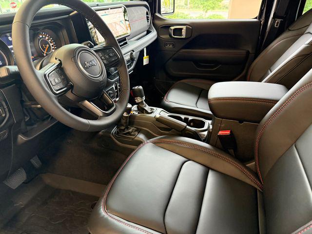 new 2025 Jeep Wrangler car, priced at $62,180