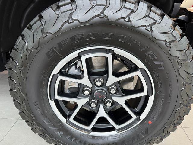 new 2025 Jeep Wrangler car, priced at $62,180