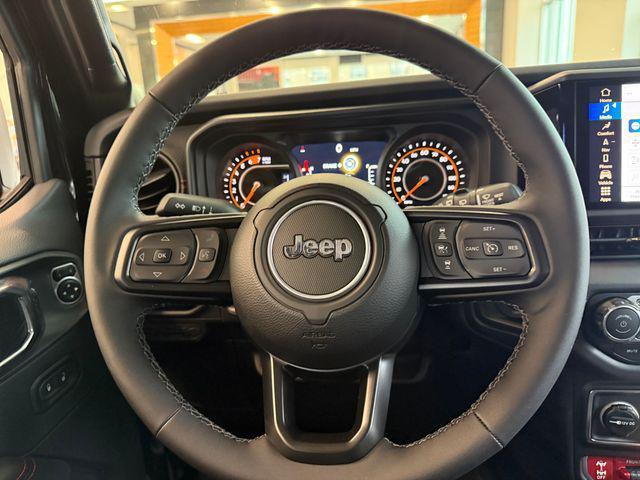 new 2025 Jeep Wrangler car, priced at $62,180