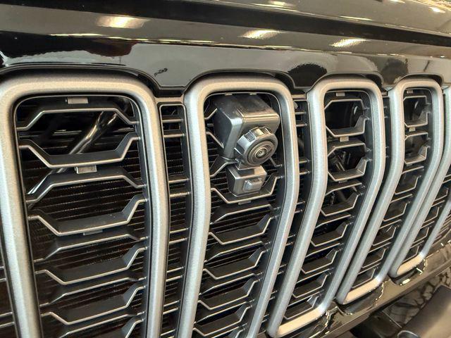 new 2025 Jeep Wrangler car, priced at $62,180