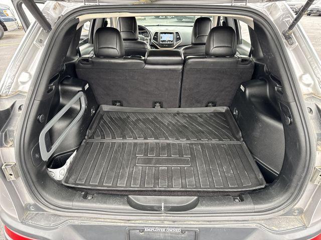 used 2018 Jeep Cherokee car, priced at $9,499