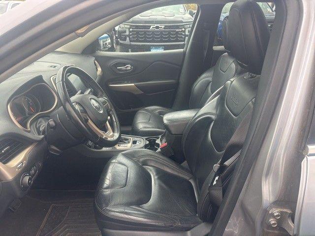 used 2018 Jeep Cherokee car, priced at $9,499