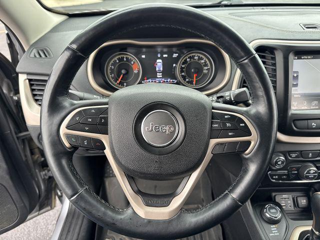 used 2018 Jeep Cherokee car, priced at $9,499