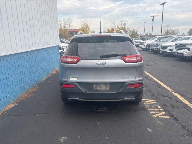 used 2018 Jeep Cherokee car, priced at $9,499