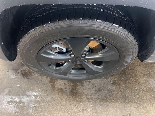 used 2016 Jeep Cherokee car, priced at $8,663