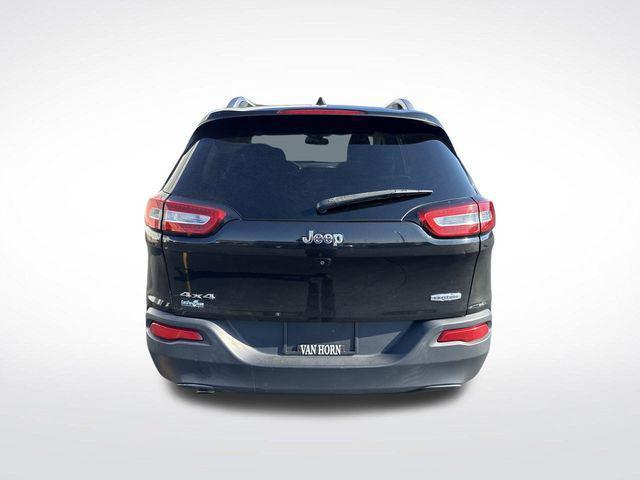 used 2016 Jeep Cherokee car, priced at $10,182