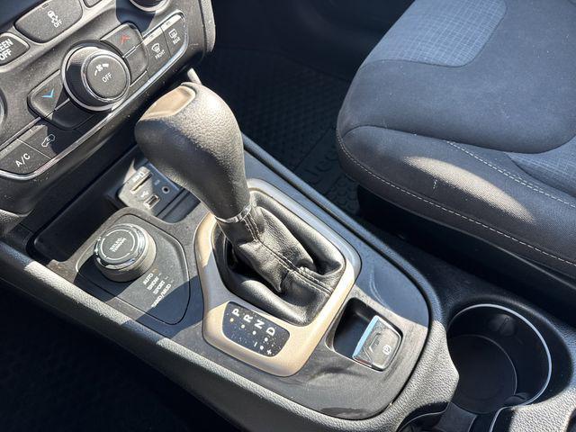 used 2016 Jeep Cherokee car, priced at $10,182