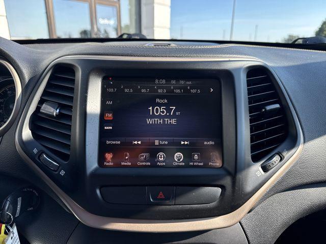 used 2016 Jeep Cherokee car, priced at $10,182