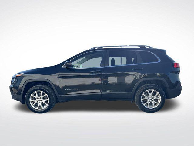 used 2016 Jeep Cherokee car, priced at $10,182