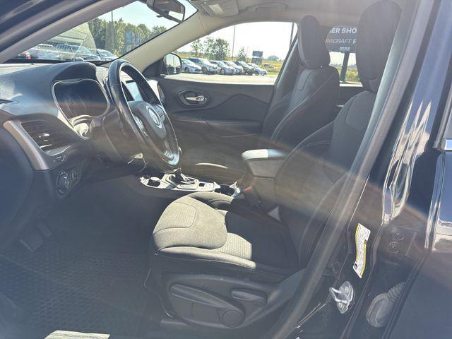 used 2016 Jeep Cherokee car, priced at $10,182