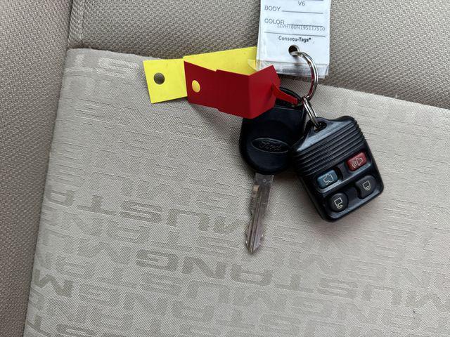 used 2009 Ford Mustang car, priced at $11,900