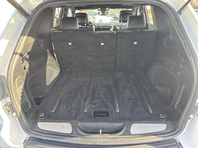 used 2017 Jeep Grand Cherokee car, priced at $14,786