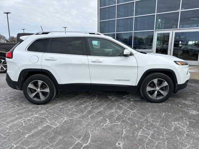 used 2016 Jeep Cherokee car, priced at $14,249