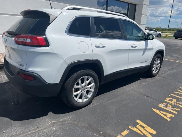 used 2016 Jeep Cherokee car, priced at $10,725