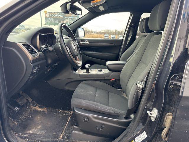 used 2015 Jeep Grand Cherokee car, priced at $13,854