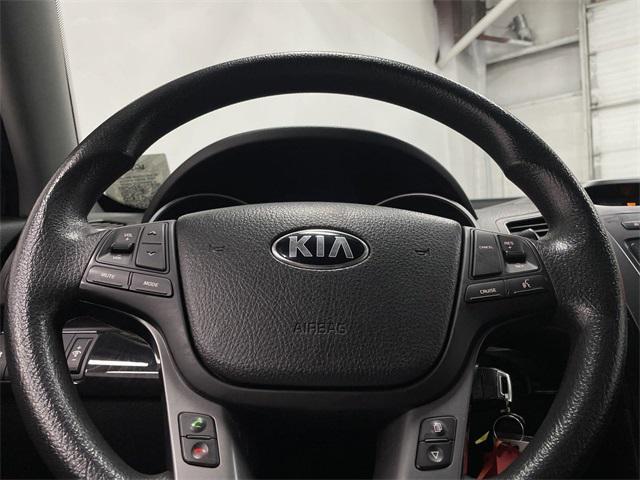 used 2014 Kia Sorento car, priced at $10,841