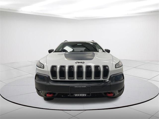 used 2014 Jeep Cherokee car, priced at $11,001