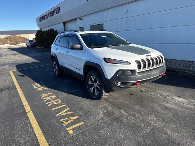 used 2014 Jeep Cherokee car, priced at $11,411