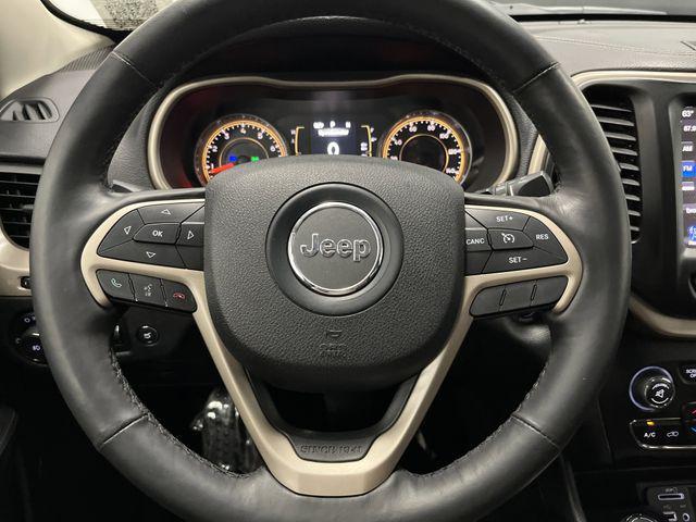 used 2015 Jeep Cherokee car, priced at $10,107