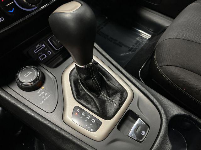 used 2015 Jeep Cherokee car, priced at $10,107