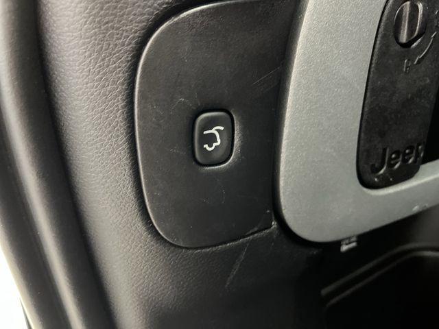 used 2015 Jeep Cherokee car, priced at $10,107