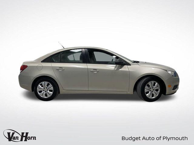 used 2013 Chevrolet Cruze car, priced at $8,109