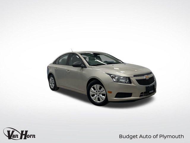 used 2013 Chevrolet Cruze car, priced at $8,109