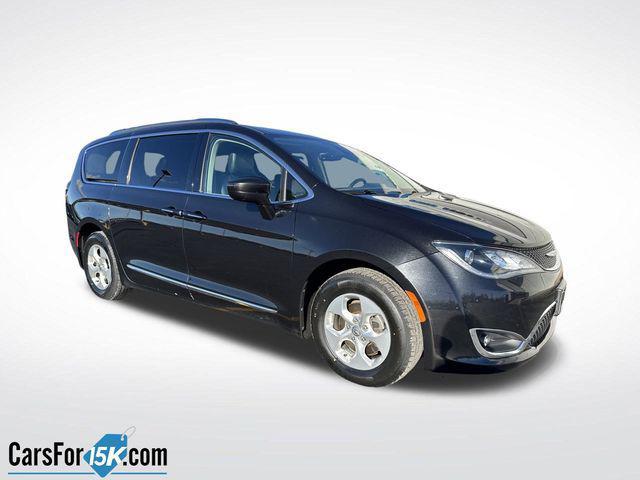 used 2017 Chrysler Pacifica car, priced at $11,975
