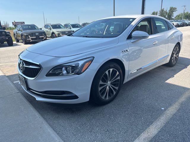 used 2017 Buick LaCrosse car