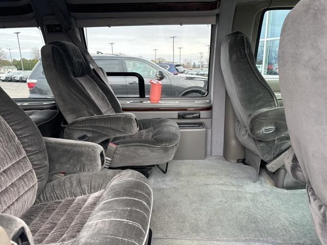 used 2000 Chevrolet Express 1500 car