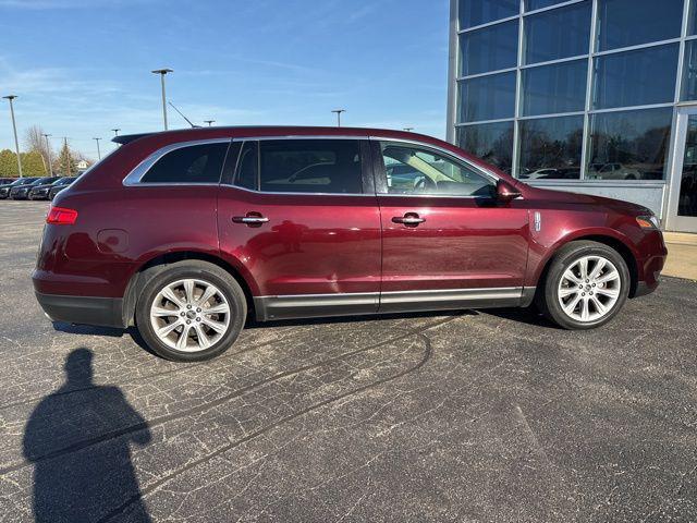 used 2017 Lincoln MKT car, priced at $12,500