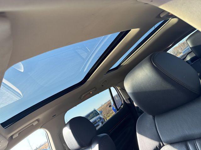 used 2017 Lincoln MKT car, priced at $12,500