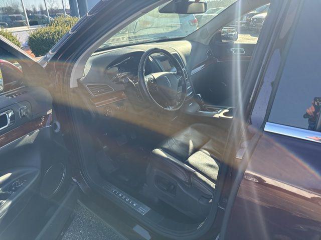 used 2017 Lincoln MKT car, priced at $12,500