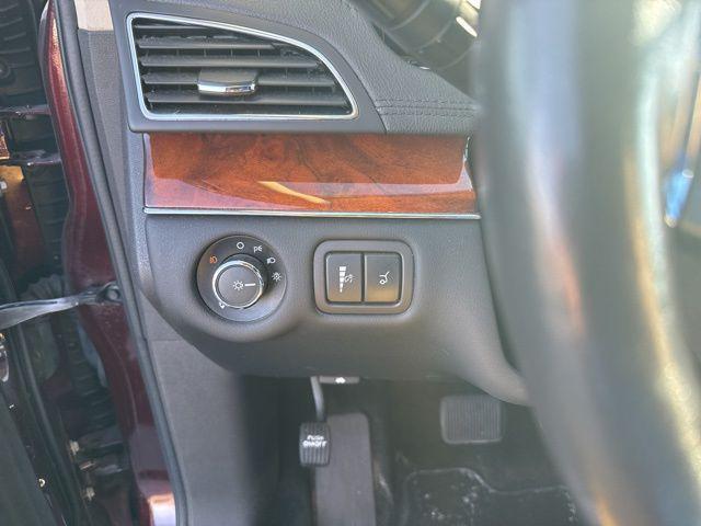 used 2017 Lincoln MKT car, priced at $12,500