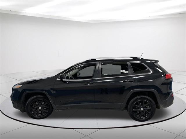 used 2016 Jeep Cherokee car, priced at $10,176