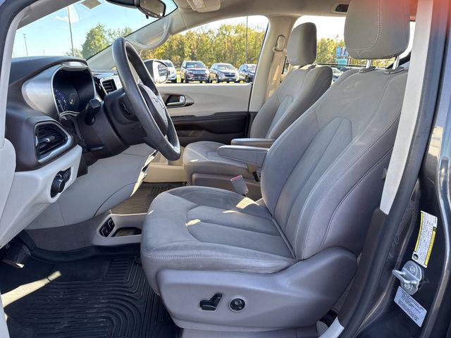 used 2017 Chrysler Pacifica car, priced at $8,215