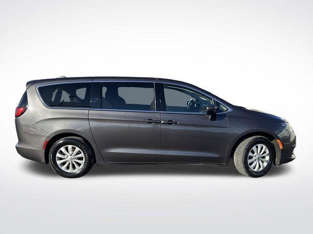 used 2017 Chrysler Pacifica car, priced at $8,215