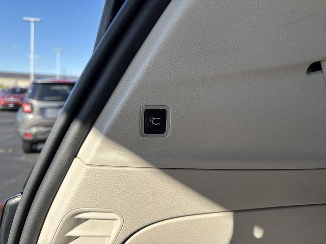used 2017 Chrysler Pacifica car, priced at $8,215